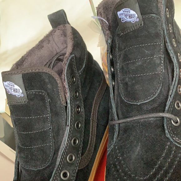 VANS SK8-HI MTE BLACK/GUM WMNS - Picture 7 of 16